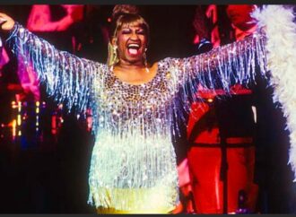 Celia Cruz deja su huella en el Salón de la Fama del Rock & Roll