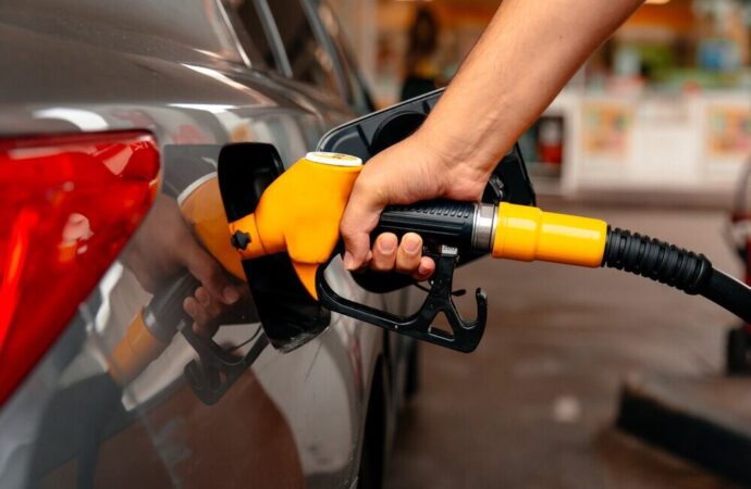 Gobierno dominicano congela precio de todos los combustibles