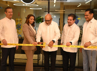 La Nacional inaugura moderna sucursal en Ágora Santiago Center
