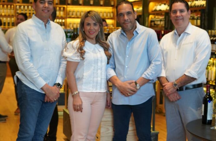 IDCEM celebra su tercer aniversario con exclusiva experiencia “Steel & Wine” en Santiago