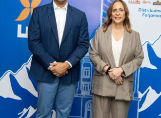 Celebran segunda edición de Expo NTD en Santiago