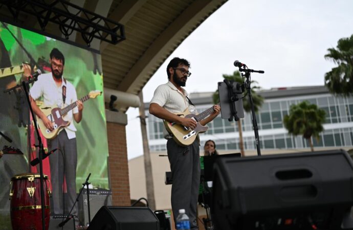 Luis McDougal resalta en Festival Internacional de Jazz en McAllen, Texas