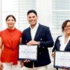 Doctor Abel Mendoza recibe reconocimiento en Alemania como pionero de la armonización facial